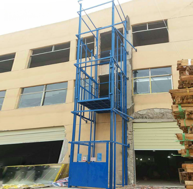 和平镇建材厂室外物料提升